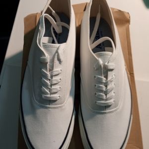 Asahi deck shoes,mo 14,size 9 ,Brand New